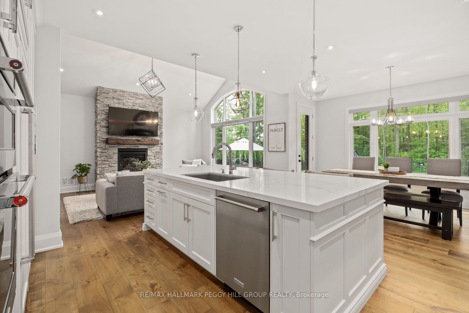 21 Boothby Crescent