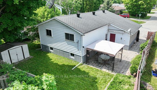 263 Crawford St