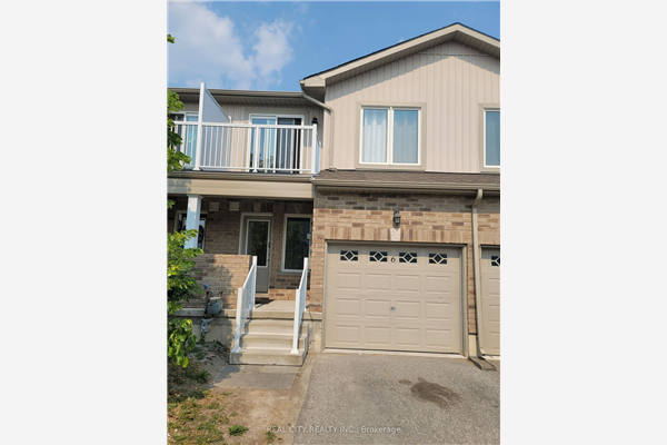 90 Sovereigns Gate, Barrie