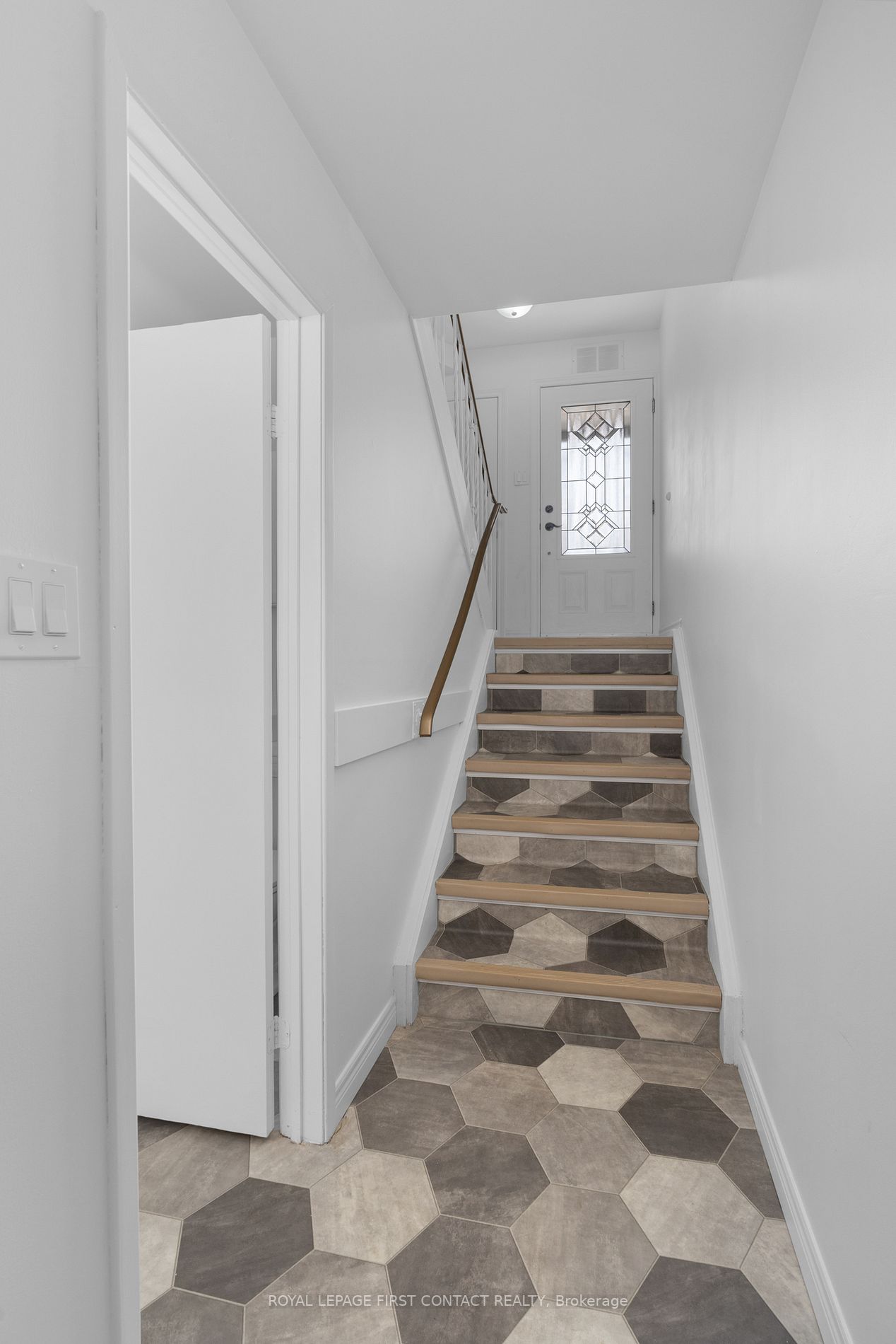 2 North St, #22
