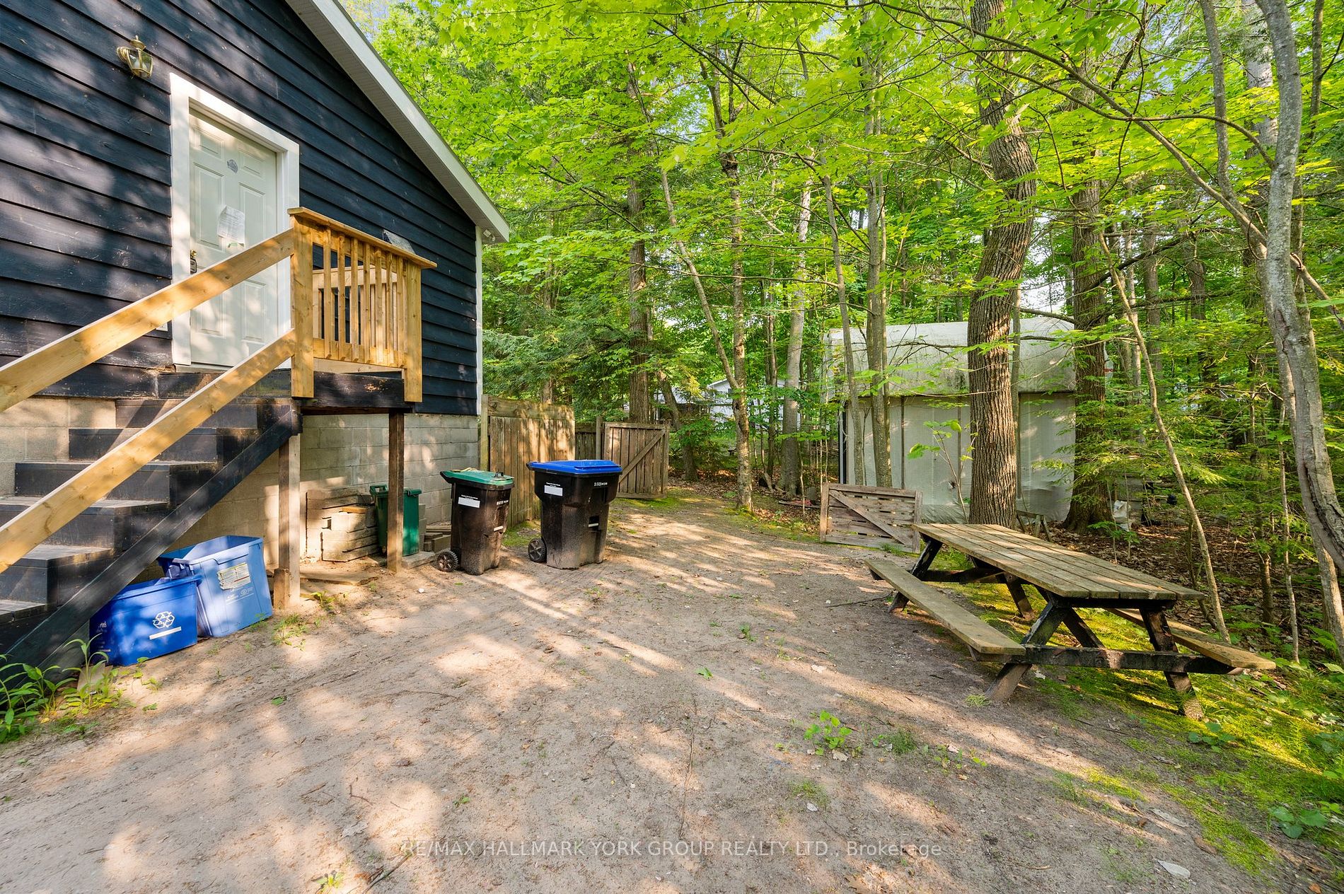 17 Wigwam Trail