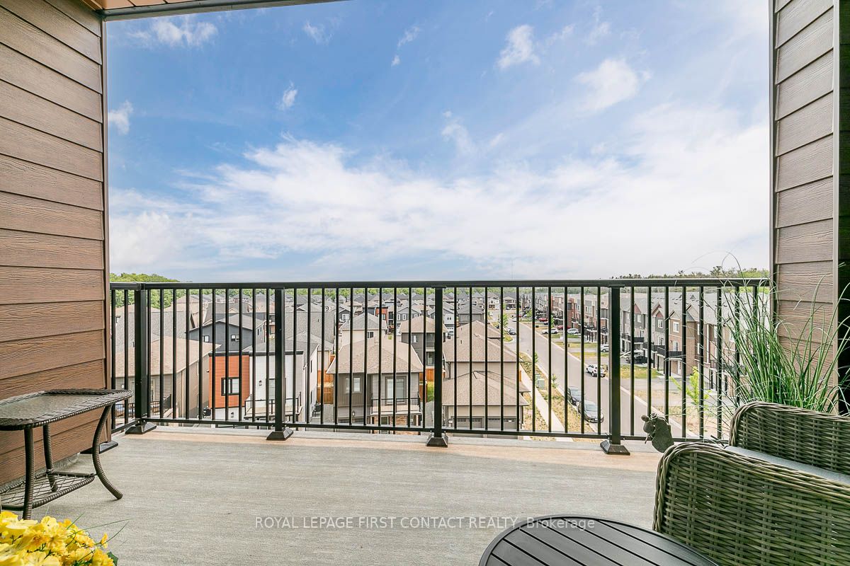 54 Koda St, #402