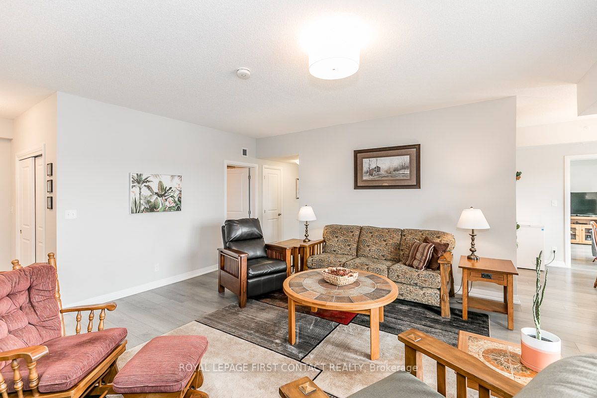 54 Koda St, #402