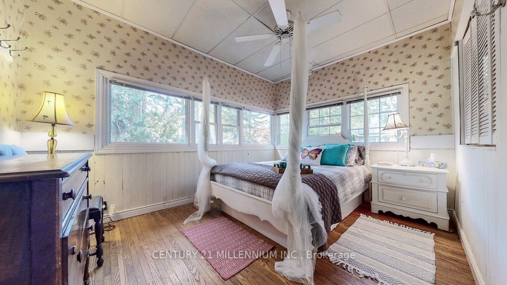 Listing S6126552 - Large Photo # 19