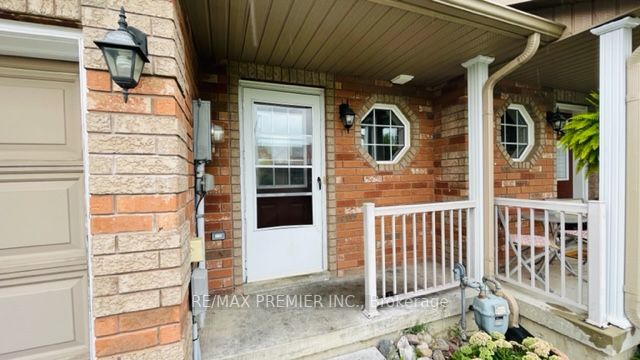 140 Sydenham Wells Rd