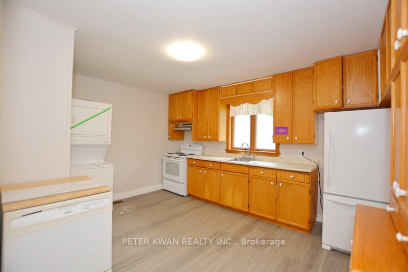 24 Northpark Rd, #Upper
