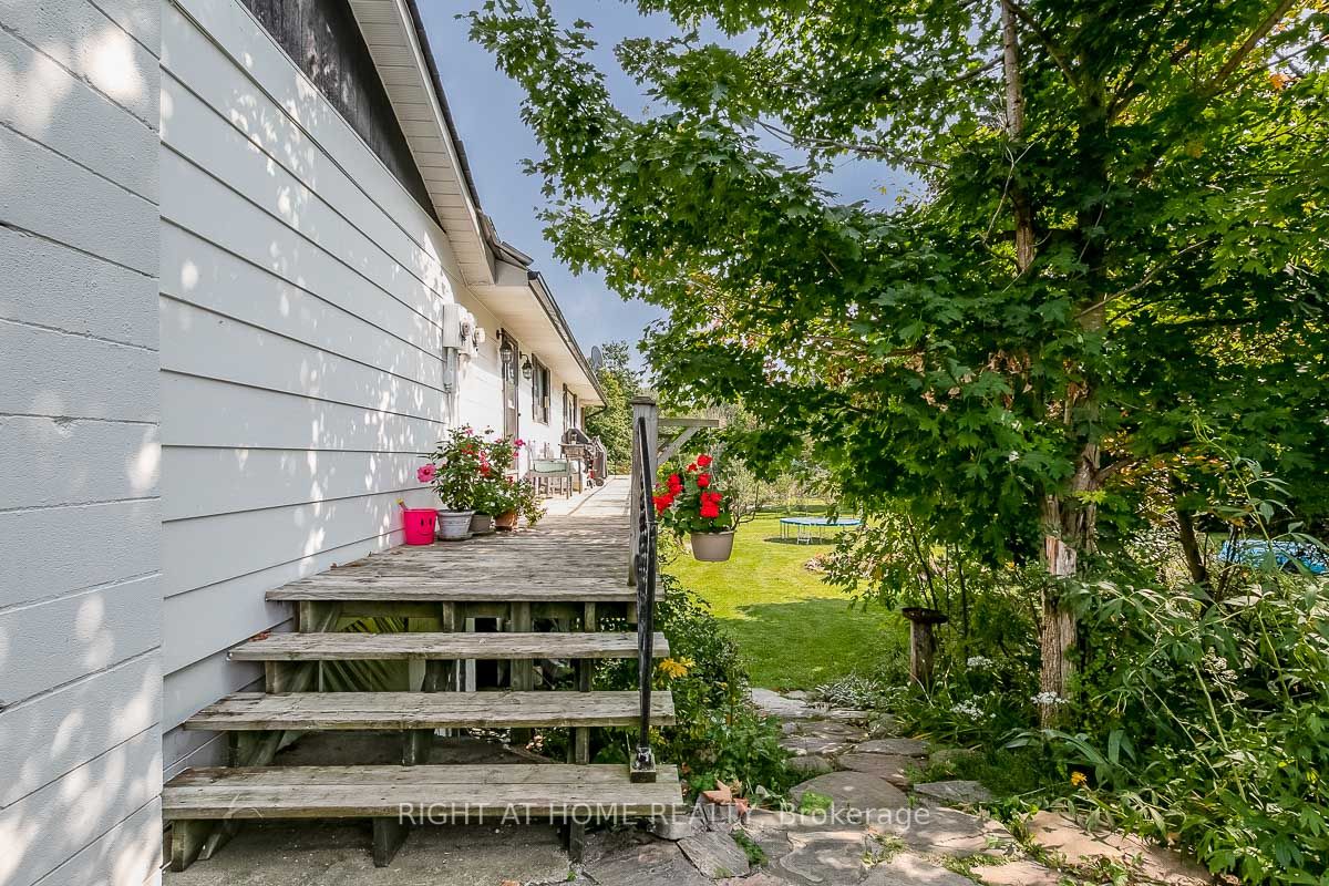 401 Ridge Rd W