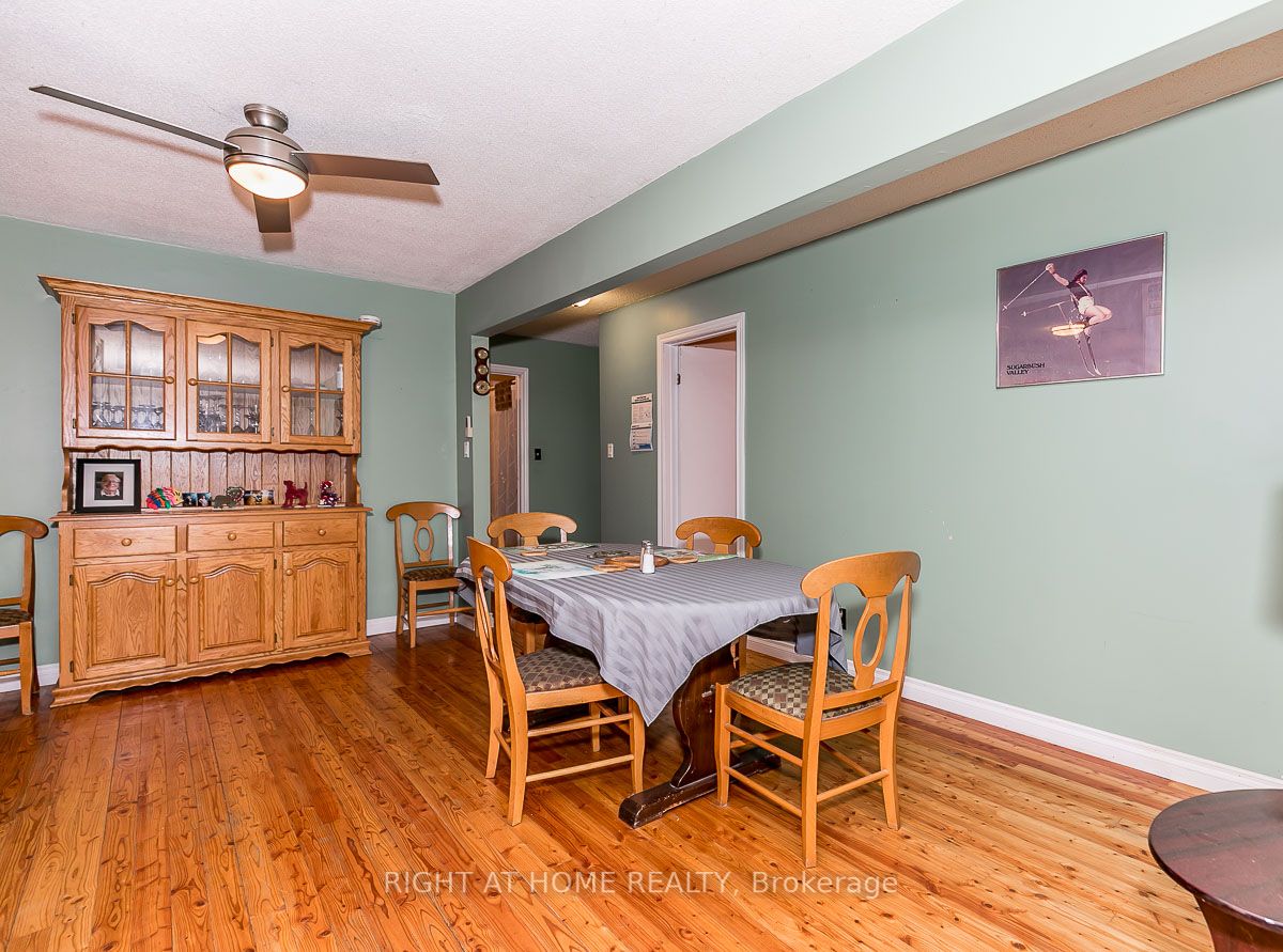 401 Ridge Rd W
