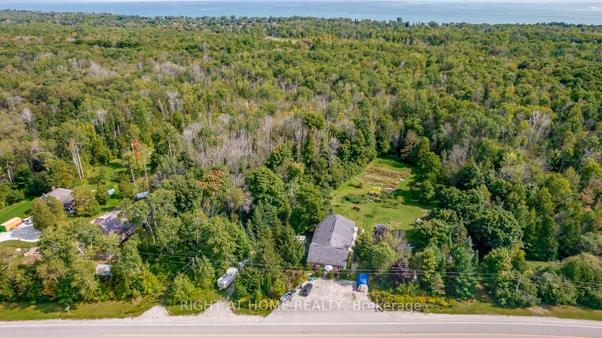 401 Ridge Rd W