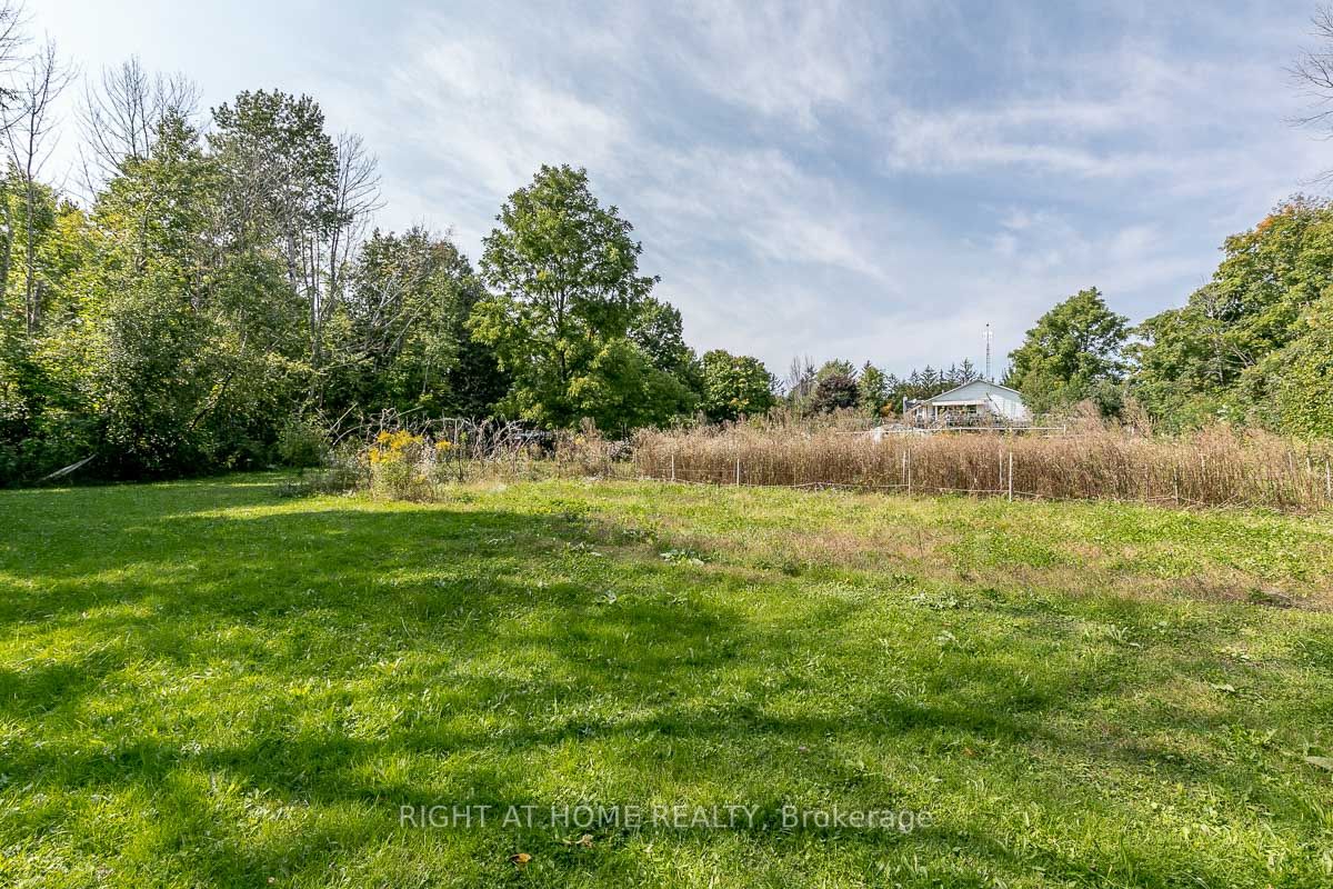 401 Ridge Rd W