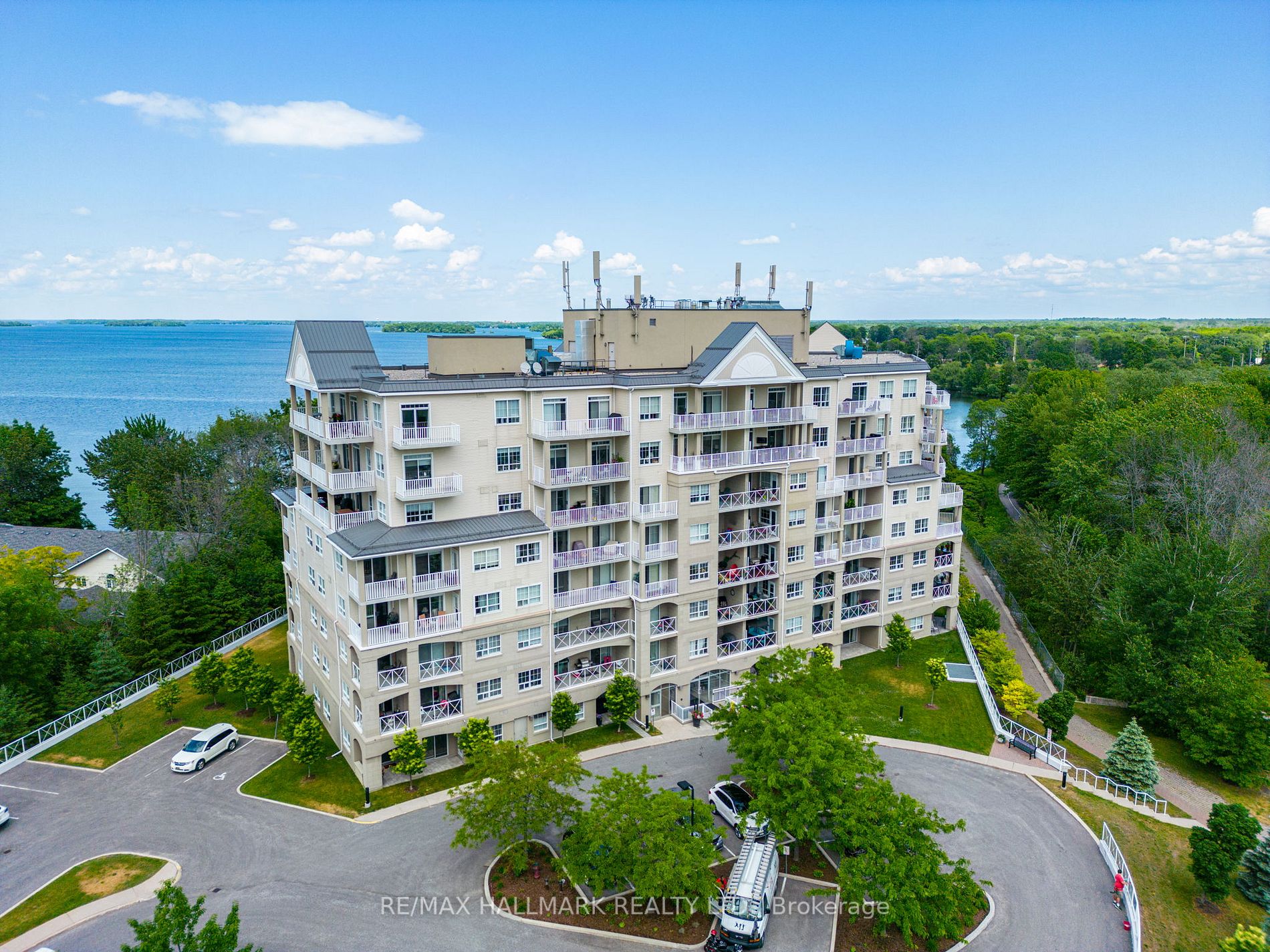 354 Atherley Rd, #414