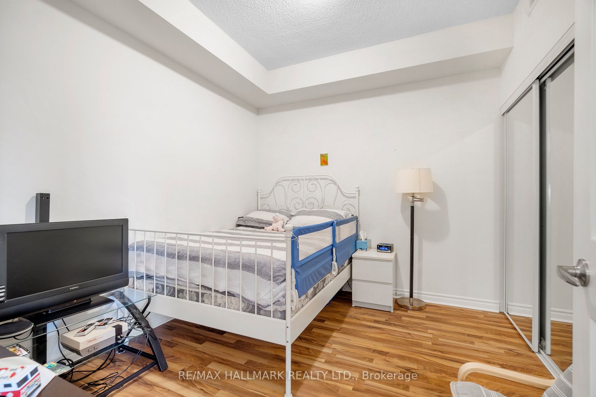 354 Atherley Rd, #414