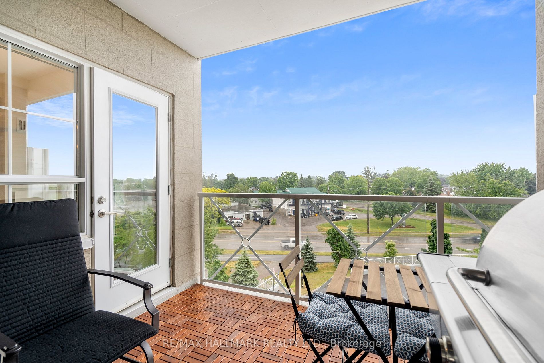 354 Atherley Rd, #414