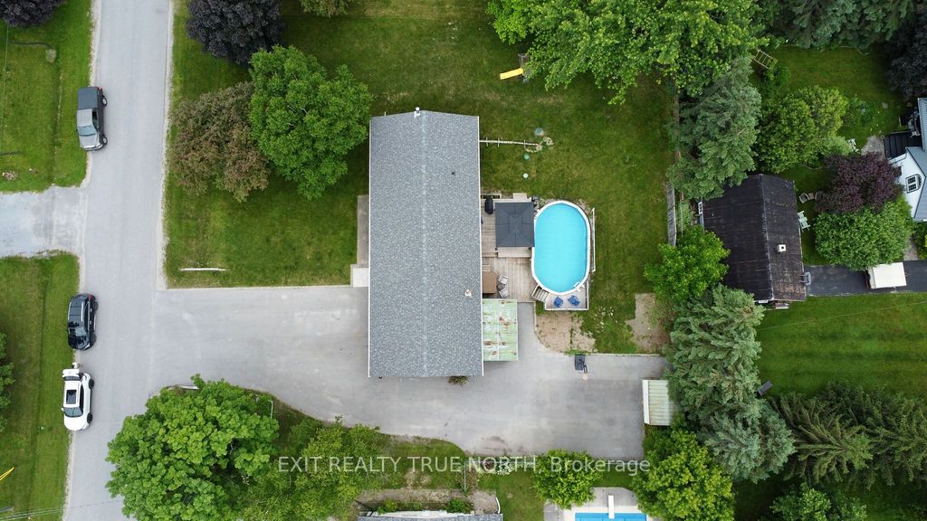 12 Huron St