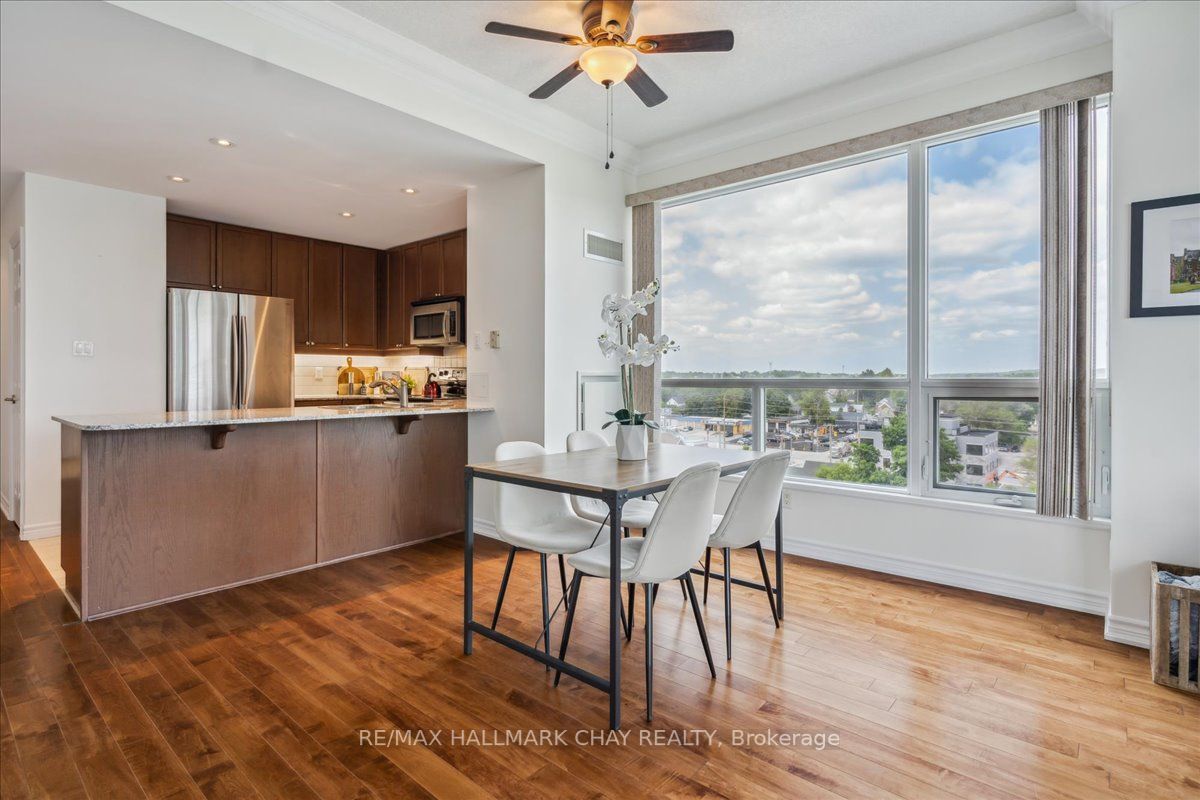 37 Ellen Street, #802