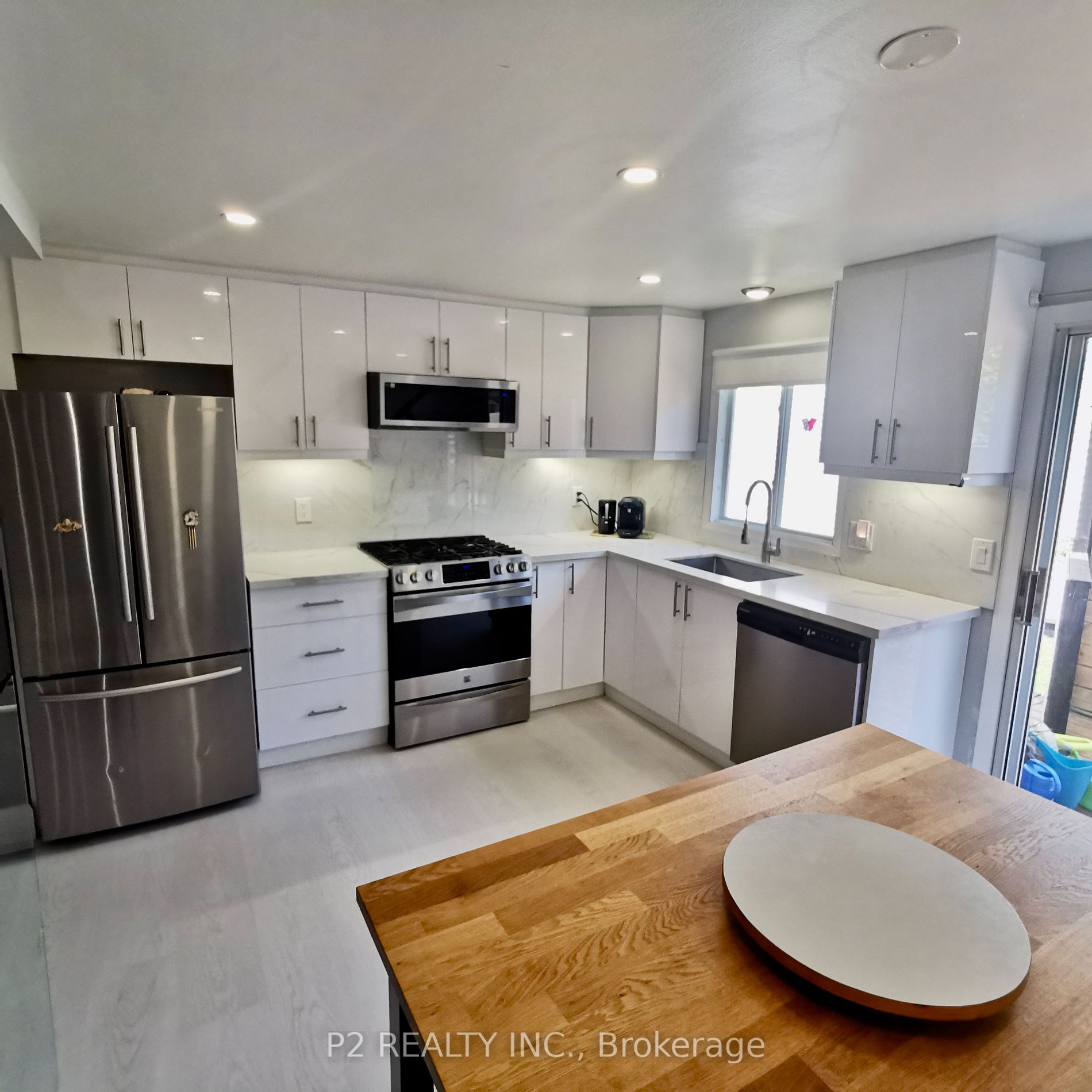 4 Mccuaig Crt