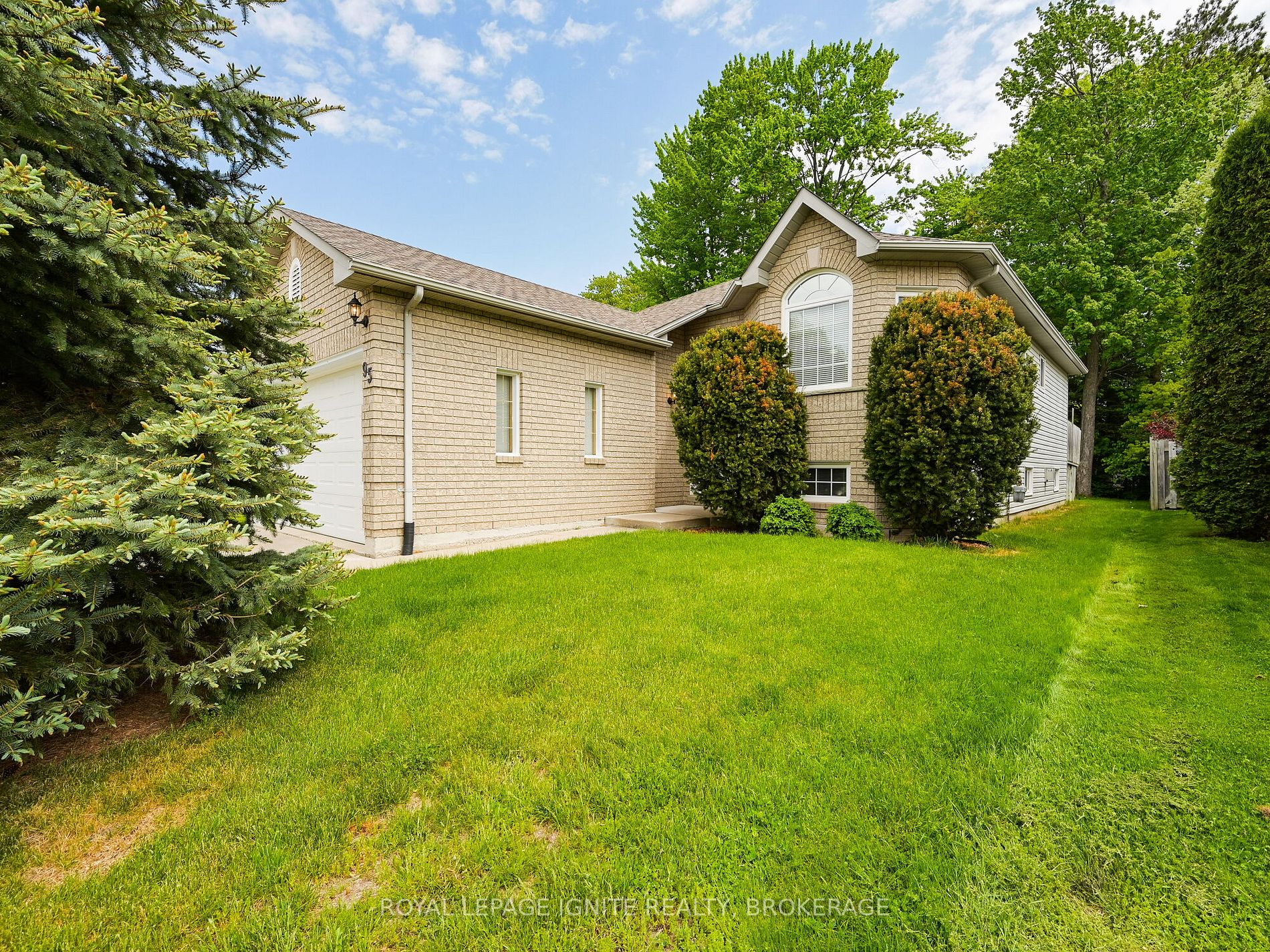 95 Glen Eton Rd