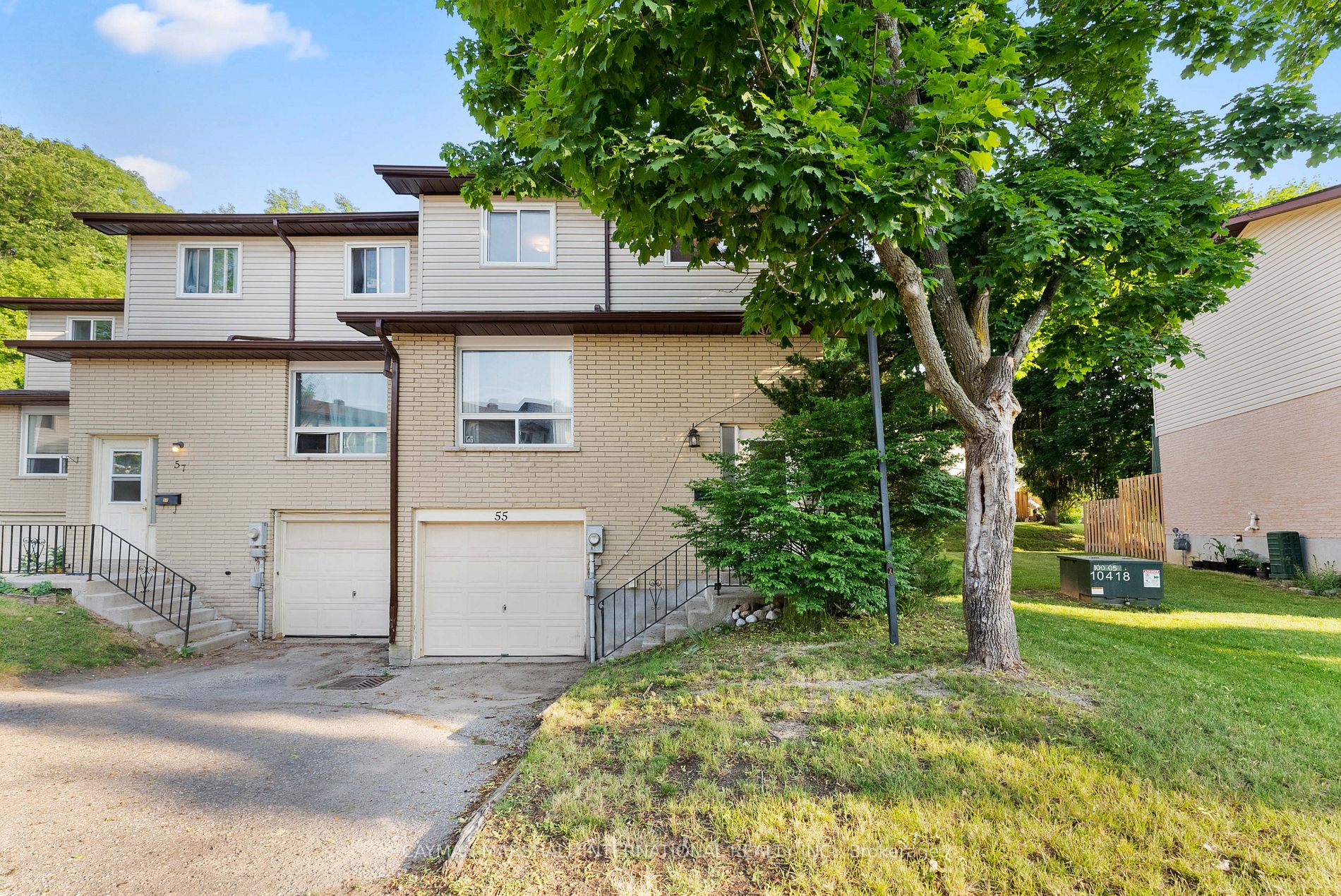 1095 Mississauga St W, #55