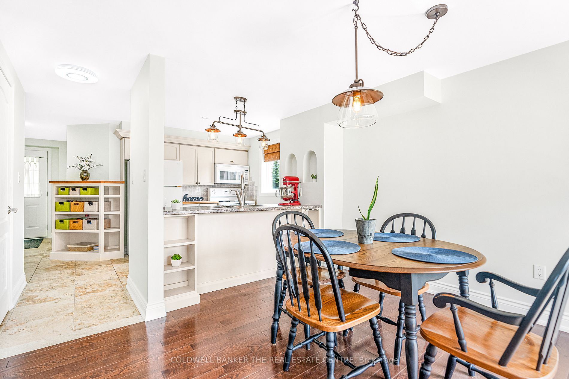 20 Silver Maple Crescent