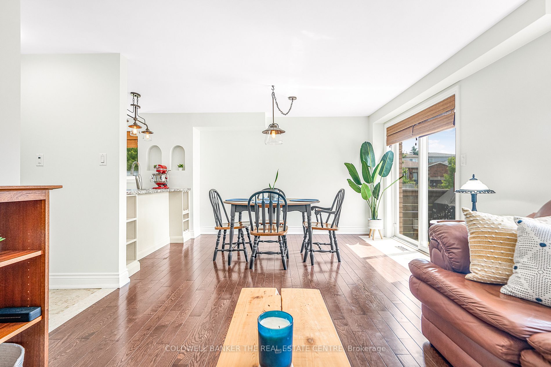 20 Silver Maple Crescent