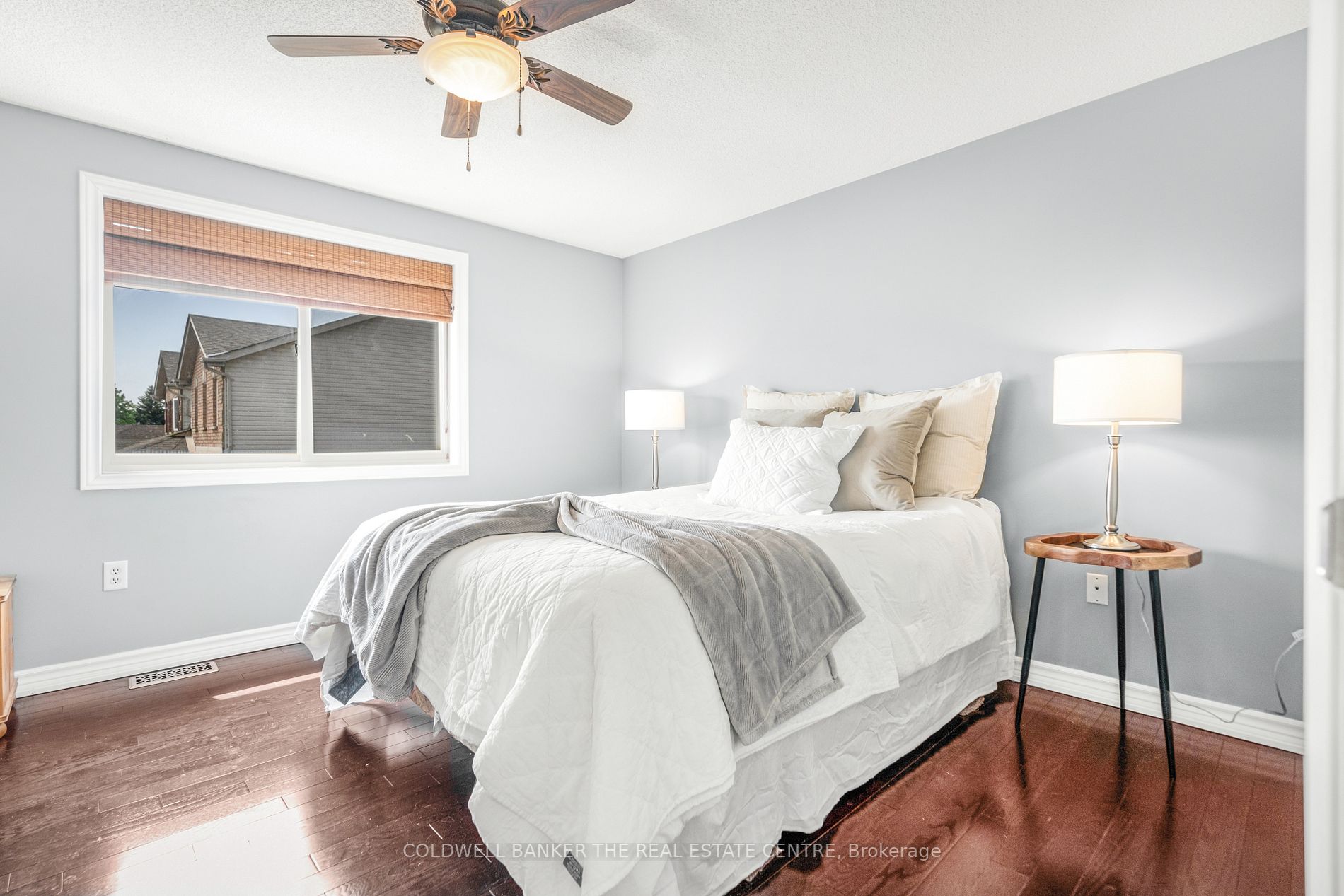 20 Silver Maple Crescent