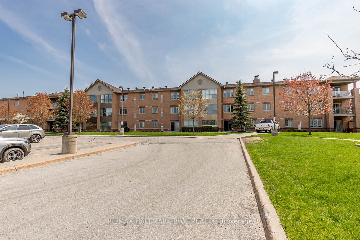 500 Mapleview Dr W, #205