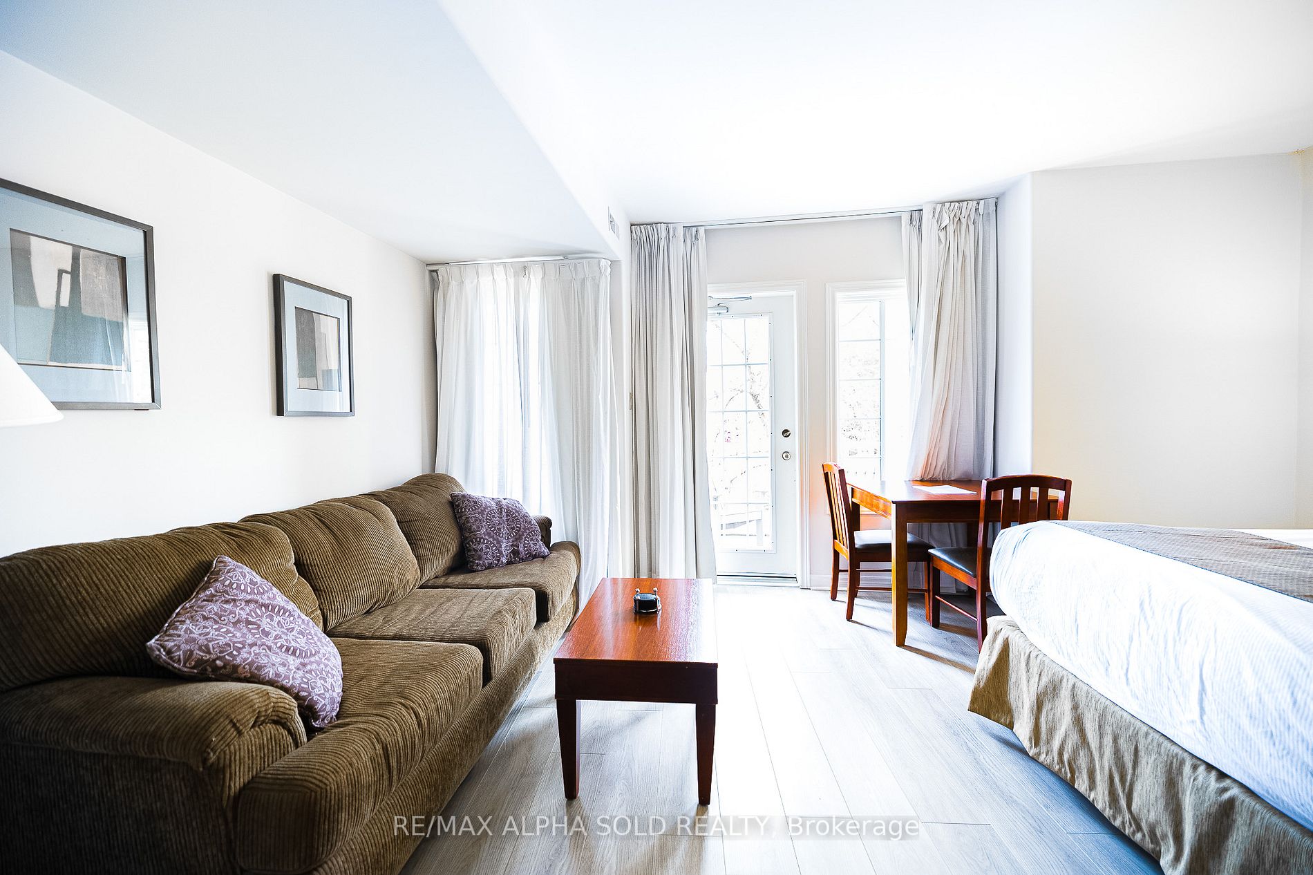 90 Highland Drive, #2266/67