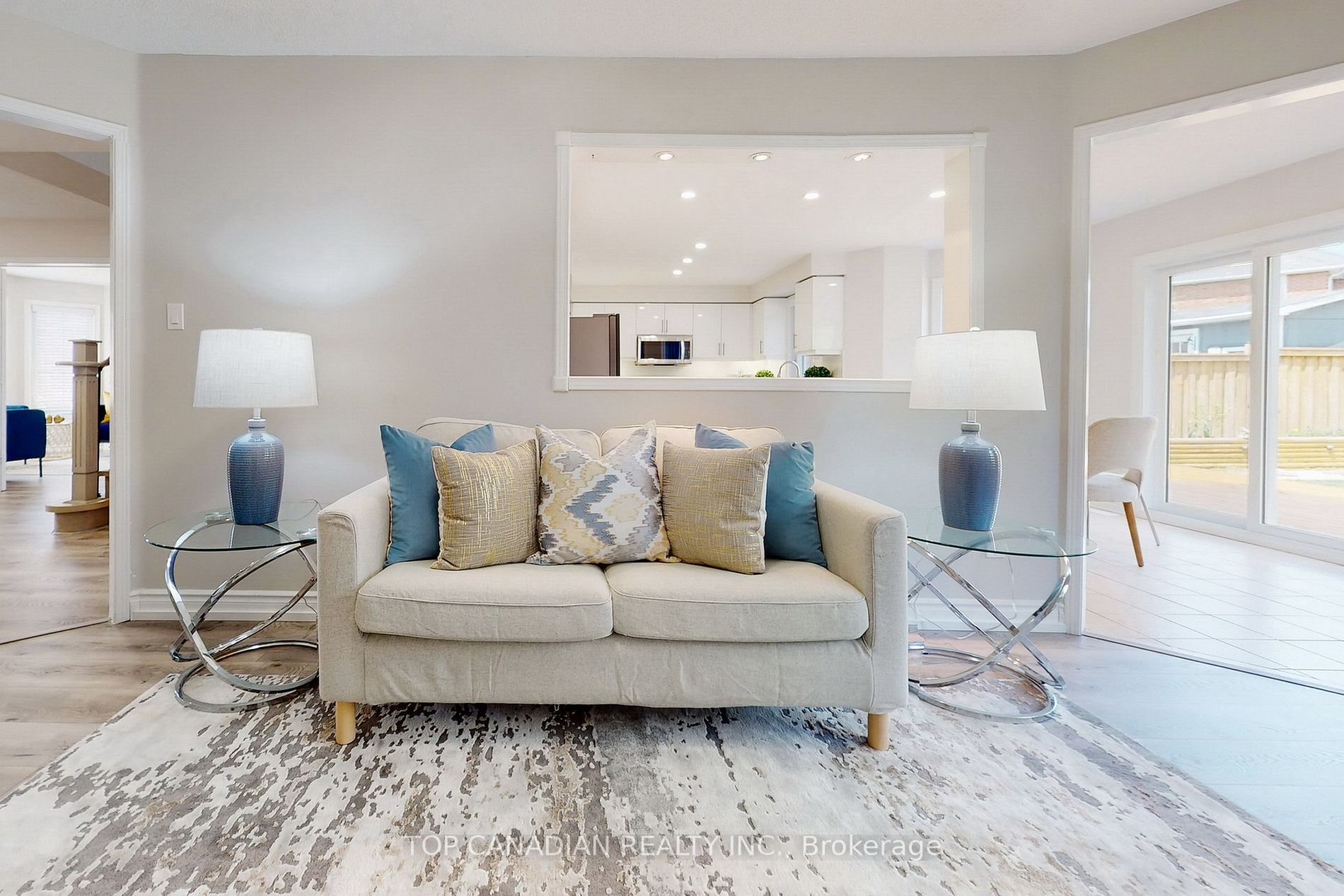 60 Taylor Dr