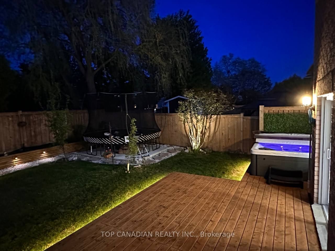 60 Taylor Dr