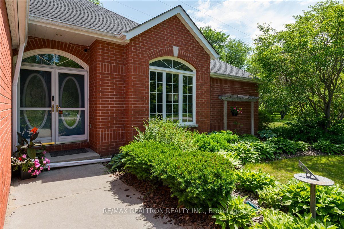 2403 Sunnidale Road