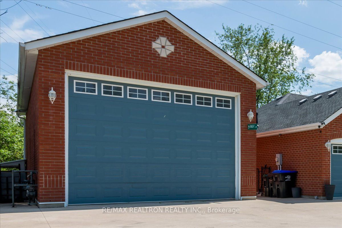2403 Sunnidale Road
