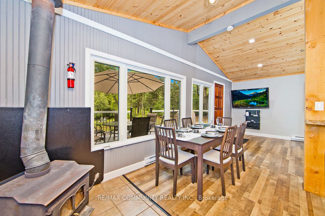 6605 Pioneer Village Lane