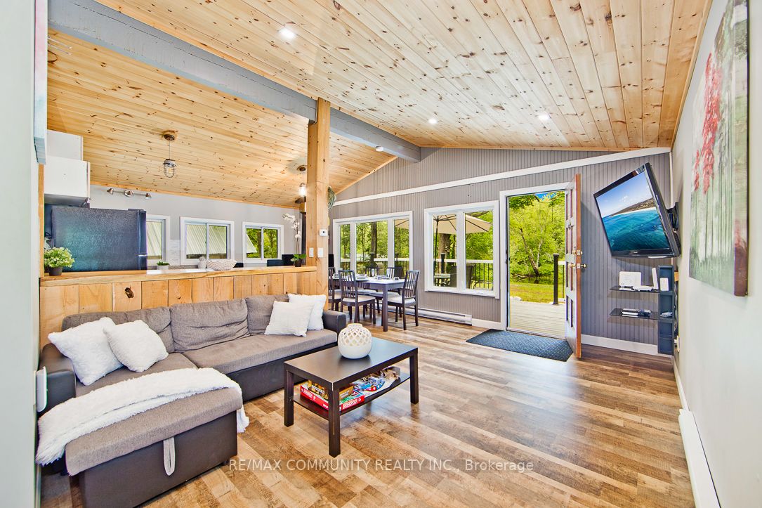 6605 Pioneer Village Lane