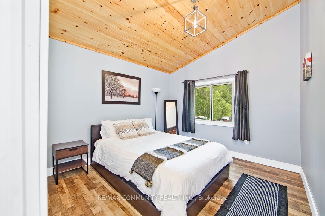 6605 Pioneer Village Lane