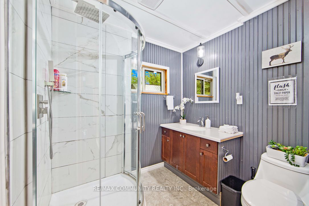 6605 Pioneer Village Lane
