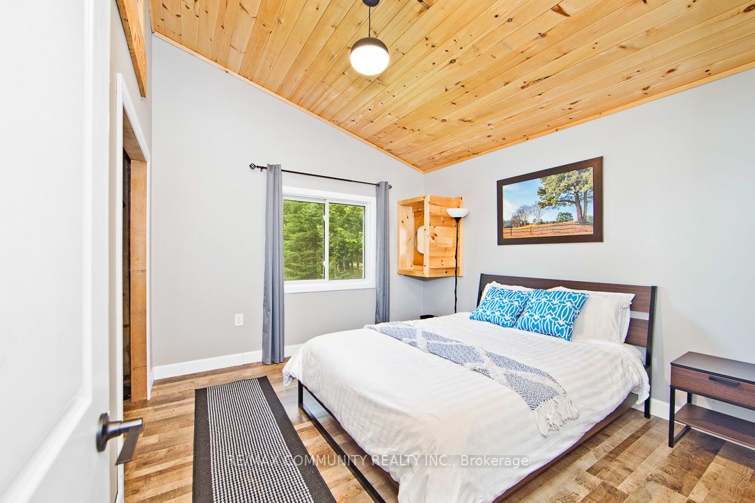 6605 Pioneer Village Lane