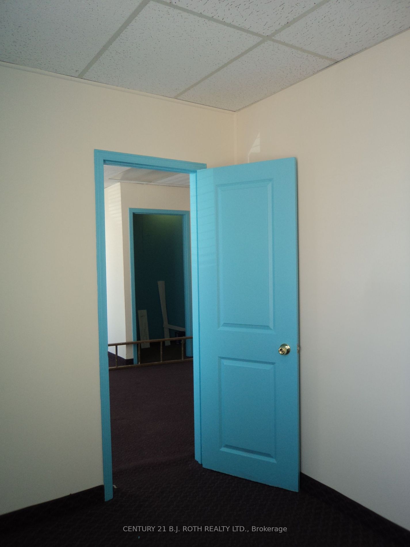 10 Peter St N, #302