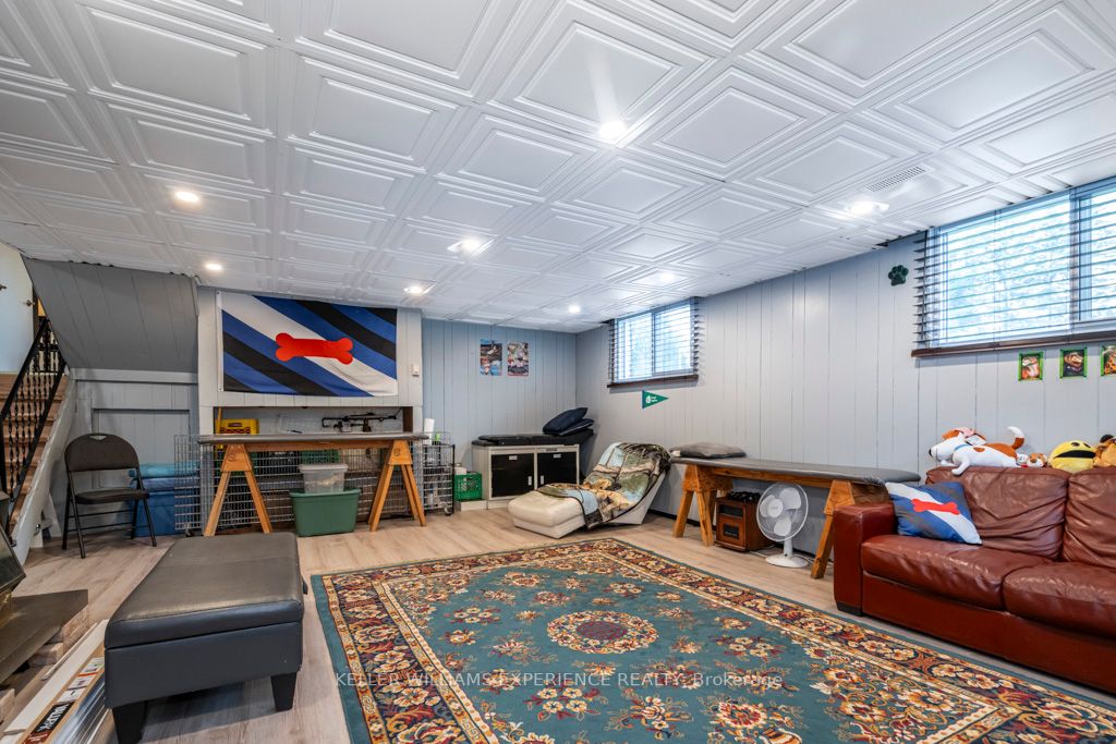 267 Eliza St