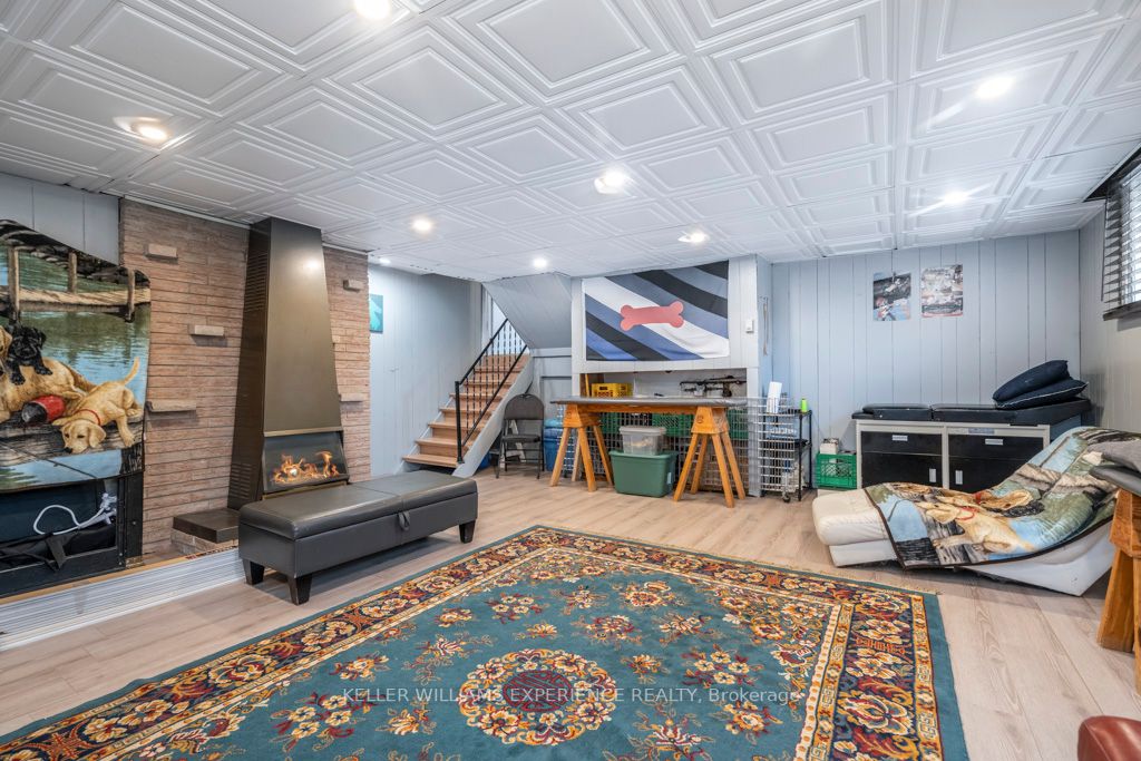 267 Eliza St