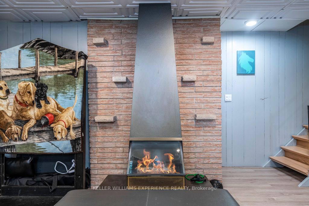 267 Eliza St