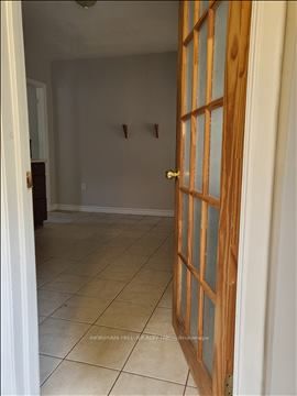 78 Burton Ave