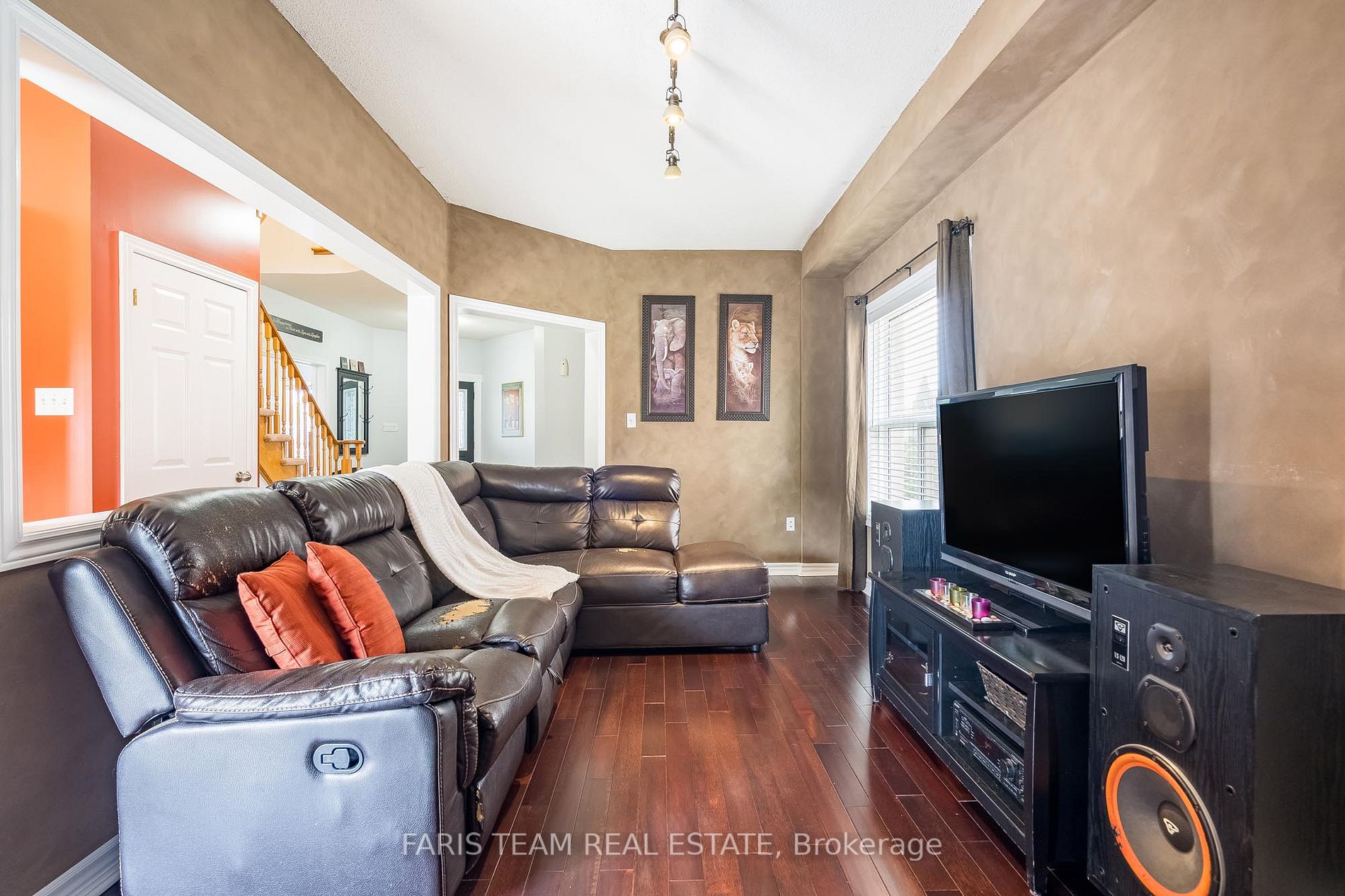 13 Jessica Drive