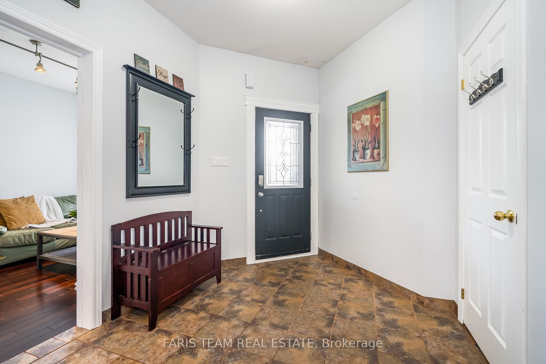 13 Jessica Drive