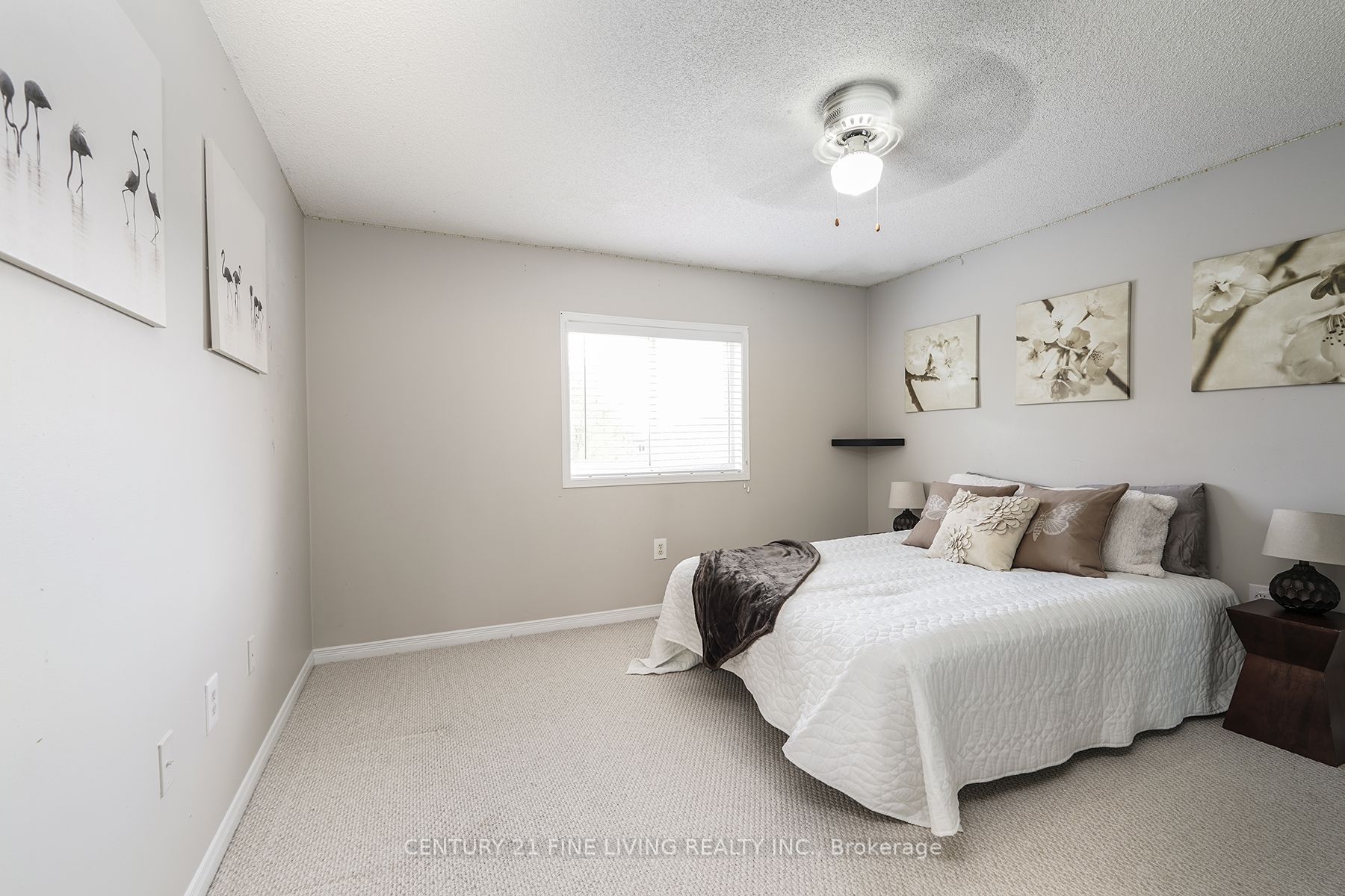 235 Dunsmore Lane S