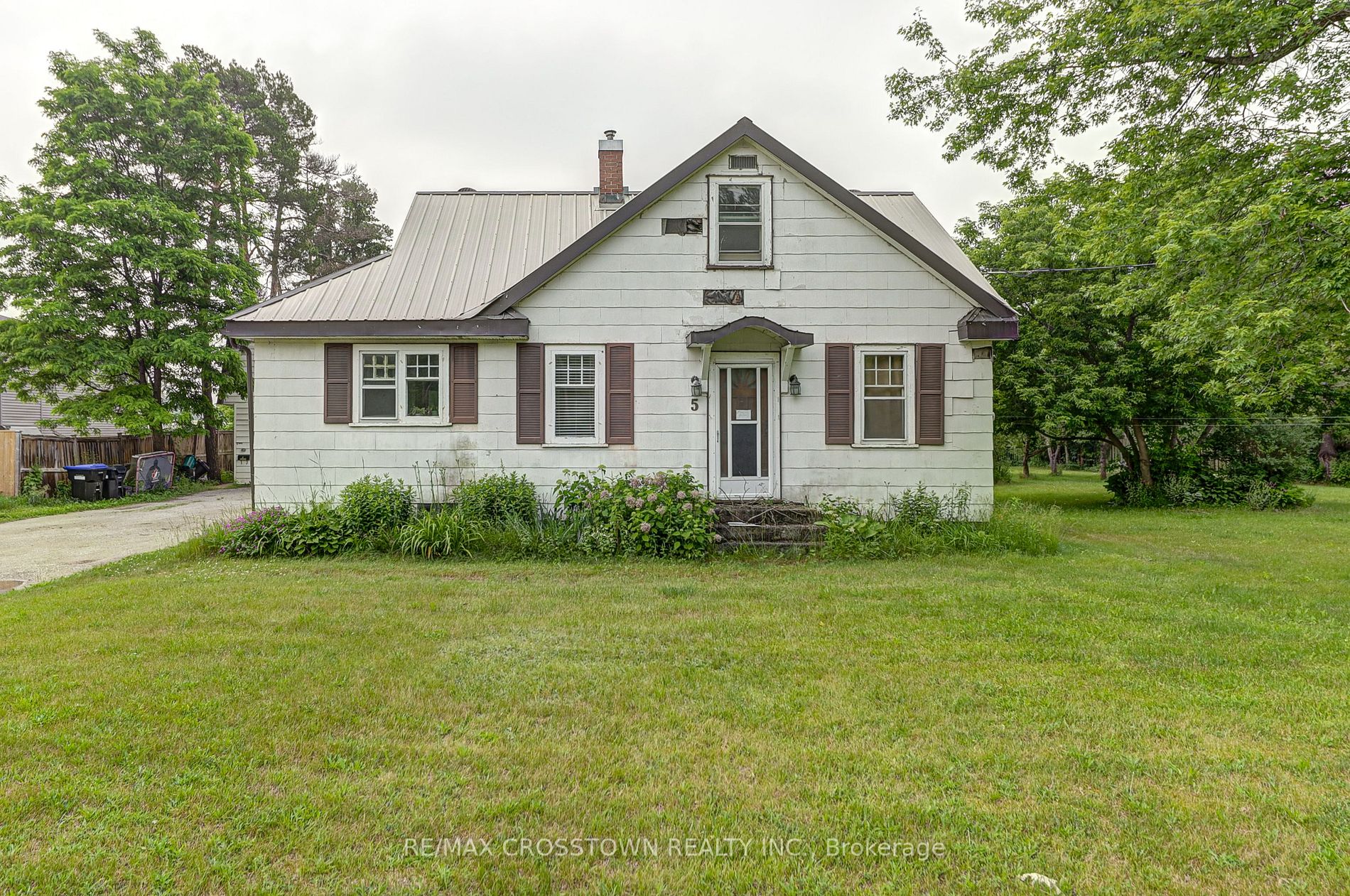 1015 Snow Valley Rd