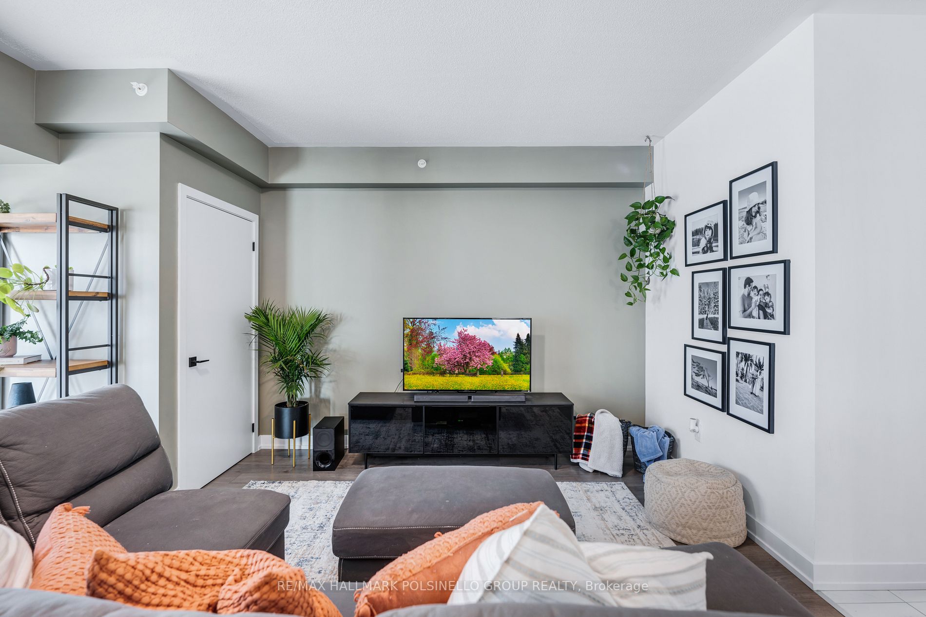 10 Culinary Lane, #212