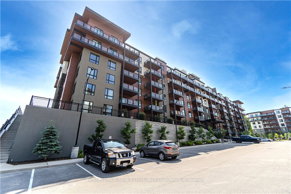 302 Essa Rd, Barrie