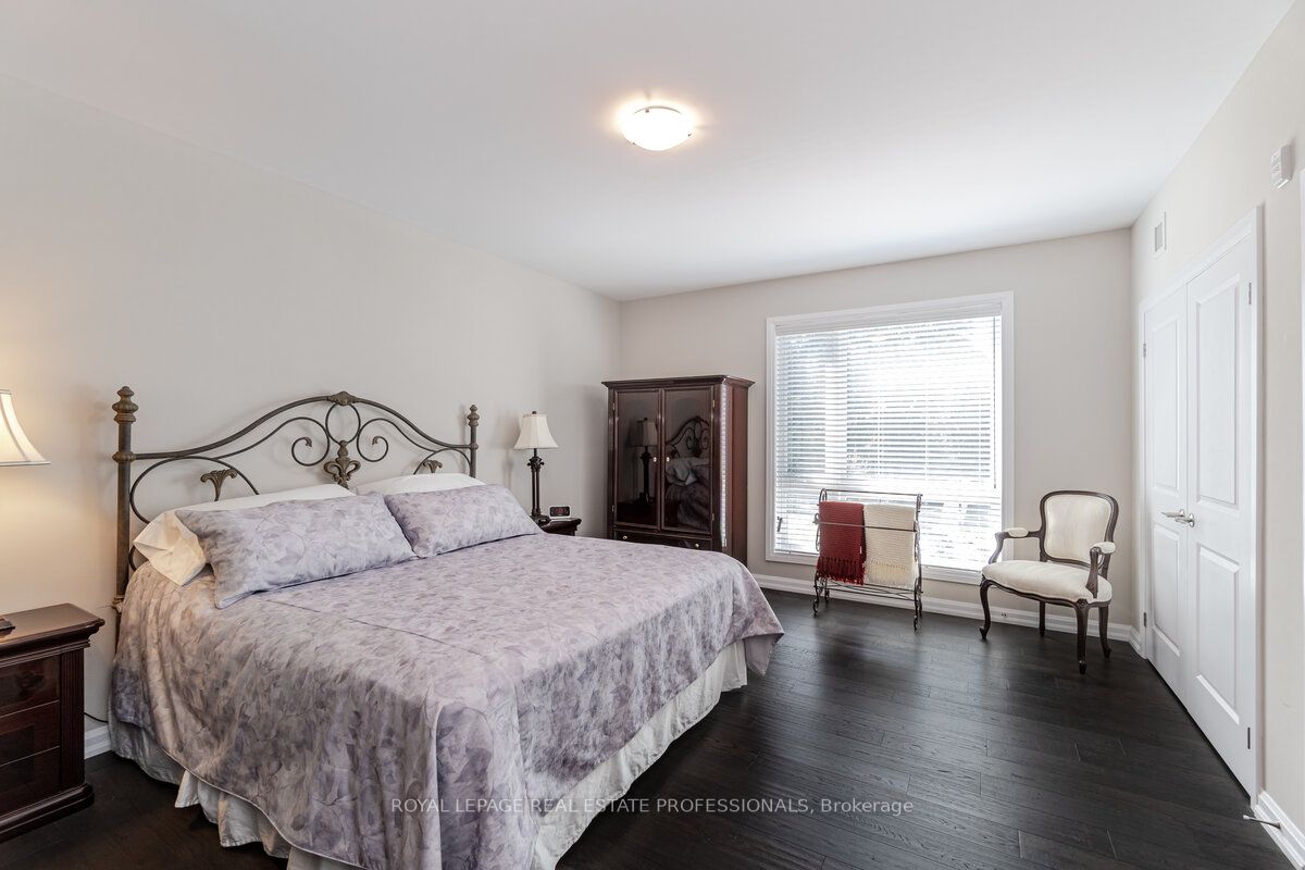 Listing S6638202 - Large Photo # 20