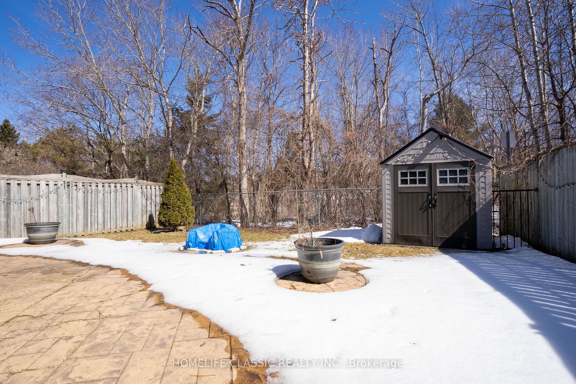 51 Hawkins Dr