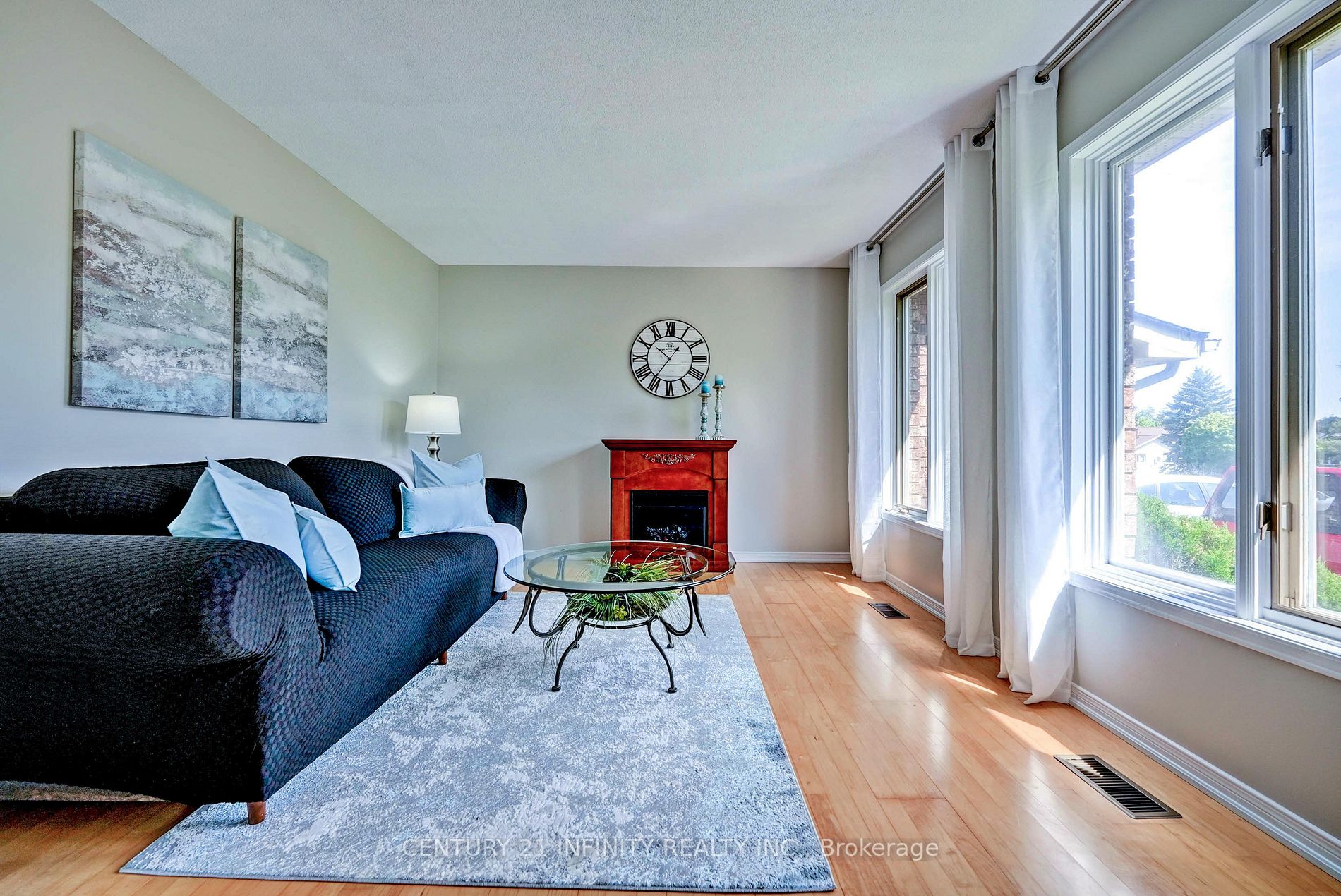32 Priest Ave